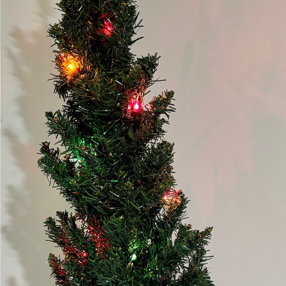 Artificial Christmas Tree with Lights - Picture 4 of 5